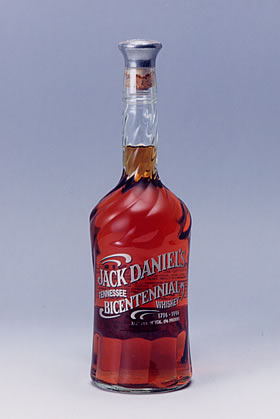 JACK DANIELS BICENTENNIAL BOTTLE 1796-1996