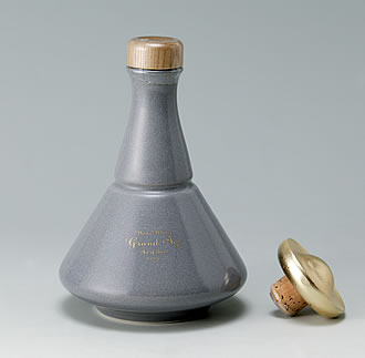 ROKUBEE DECANTER