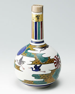 九谷焼色絵霞鶴文下蕪形瓶