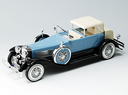 Beam’s Duesenberg Model J Car Decanter
