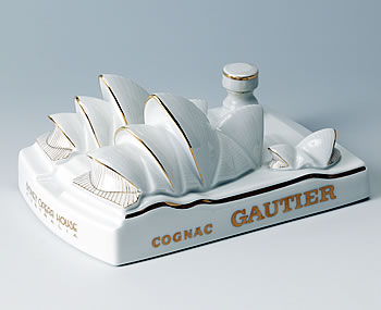 SYDNEY OPERA HOUSE AUSTRALIA